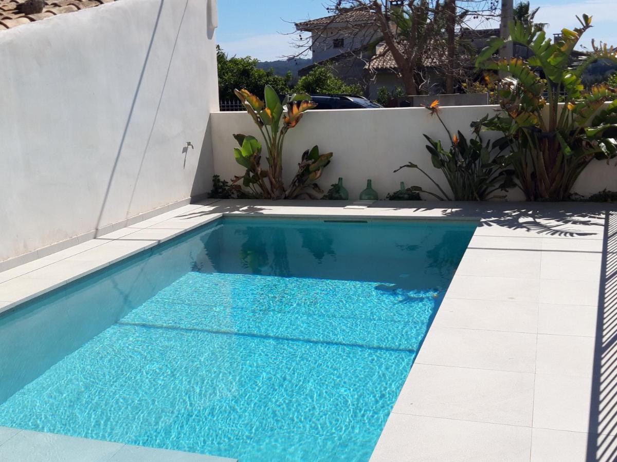 Casa Piscina Doctor Fleming 51 Holiday home Llubi